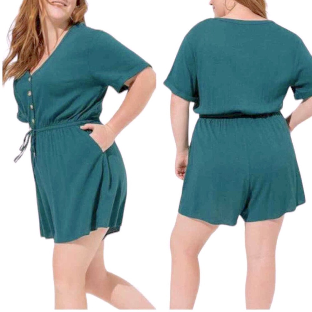 NWT torrid Rayon Slub Button Front Romper